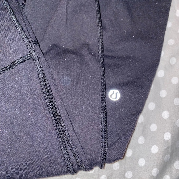 Lululemon Leggings Pants - Picture 2 of 3